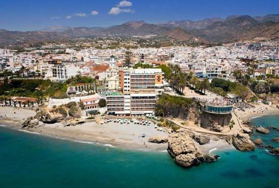 Apartamento En Nerja Exteriör bild