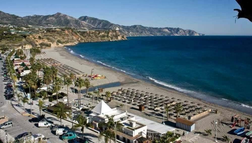 Apartamento En Nerja Exteriör bild