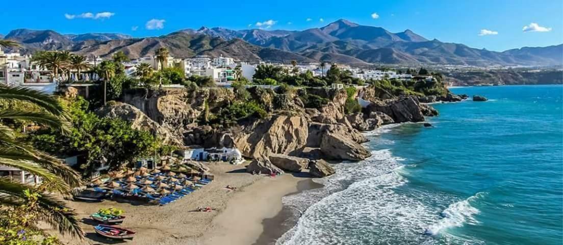 Apartamento En Nerja Exteriör bild